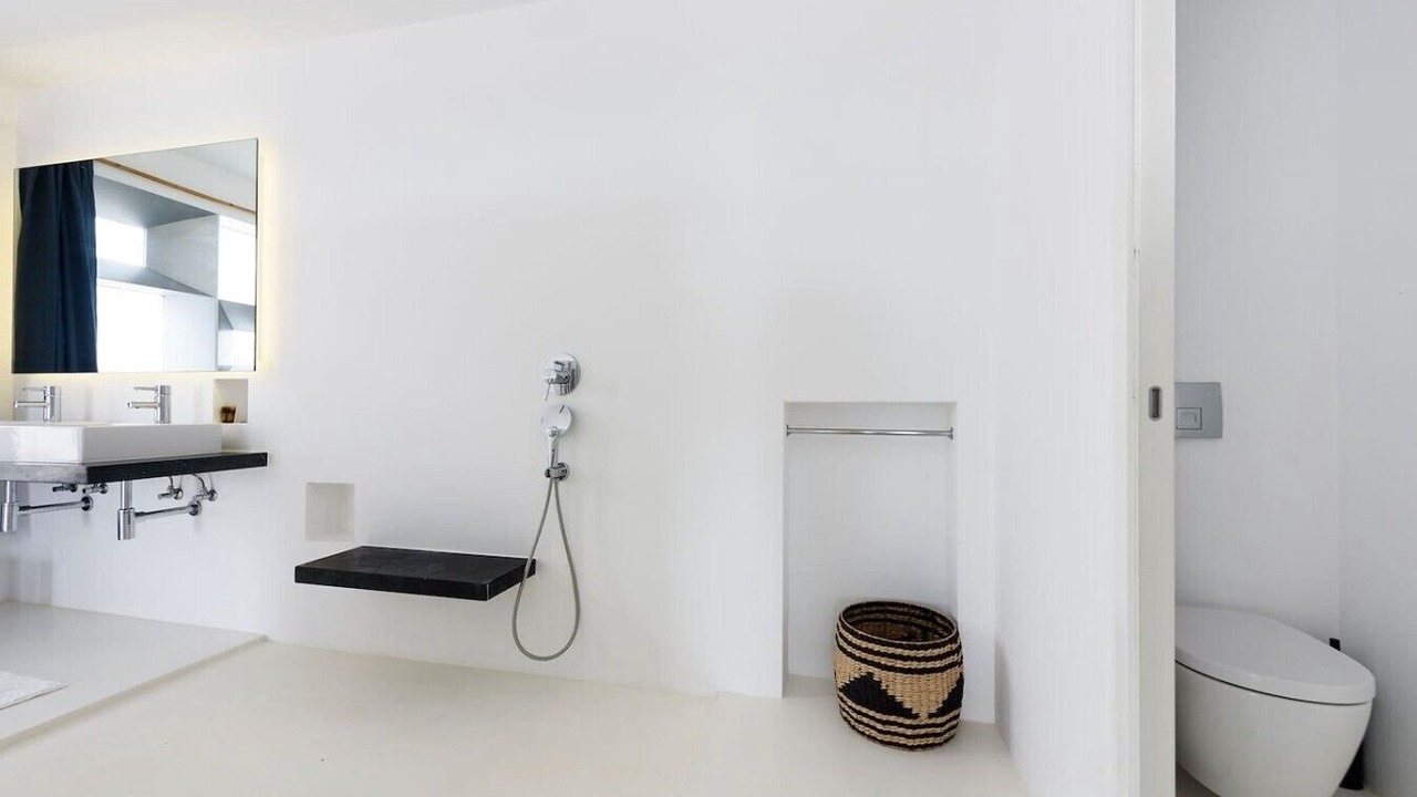 Photo of Bathroom in Paros
