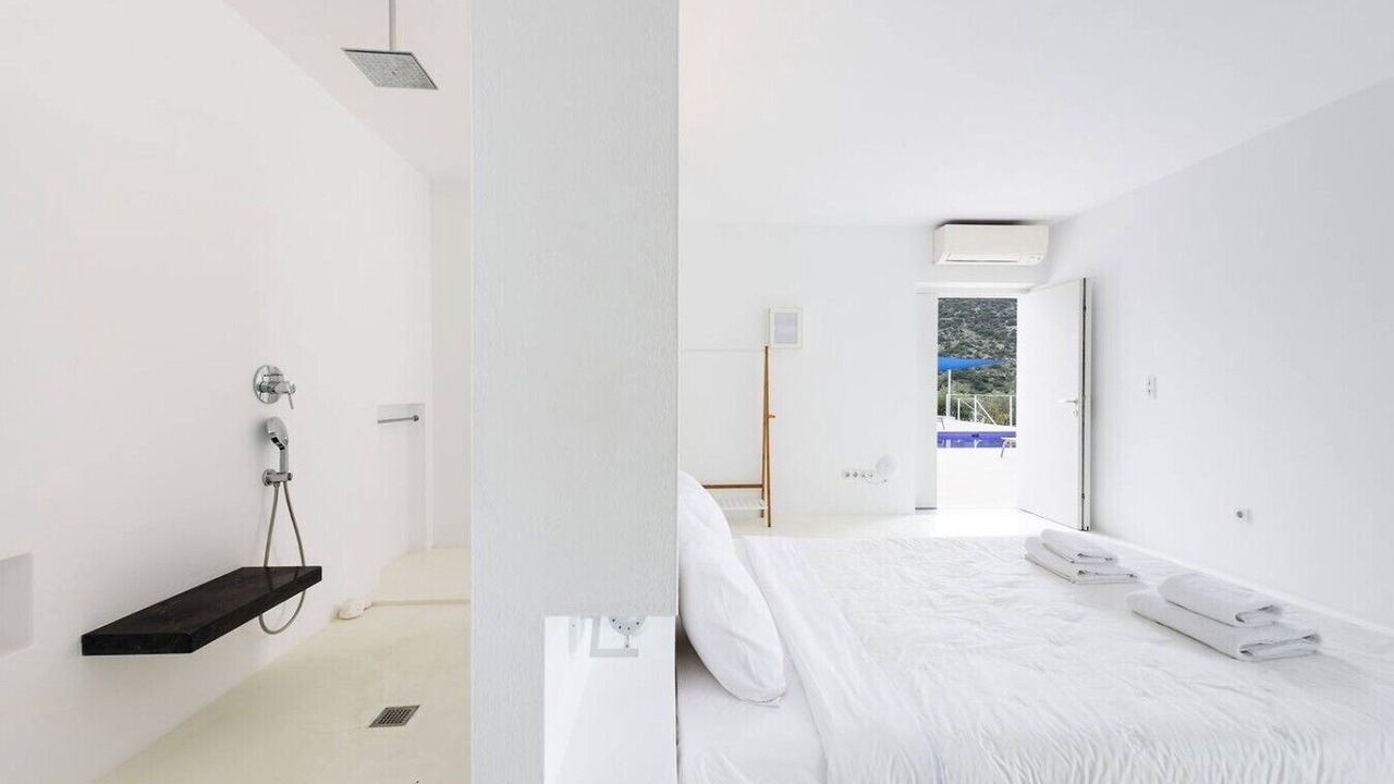 Photo of Bedroom in Paros