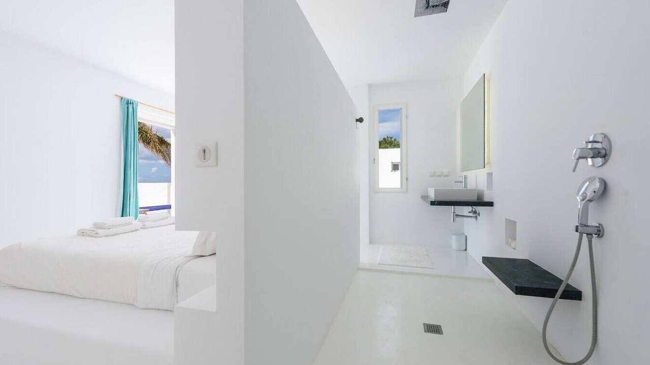 Photo of Bedroom in Paros