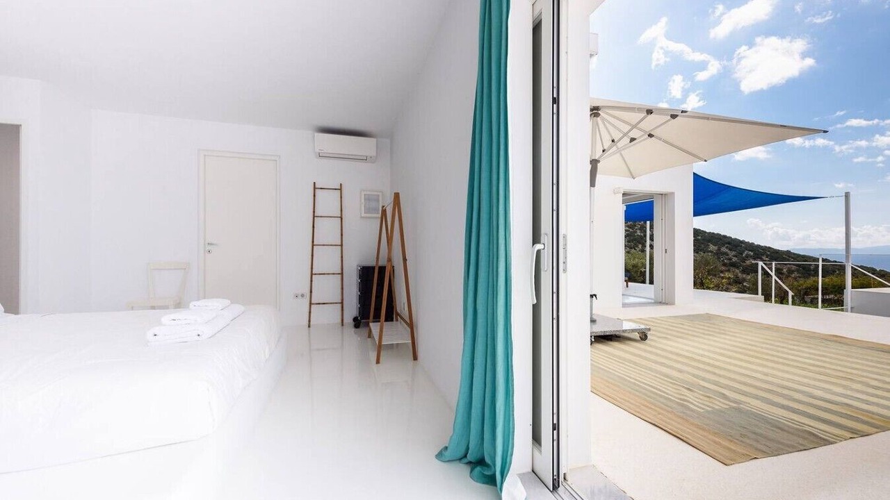 Photo of Bedroom in Paros