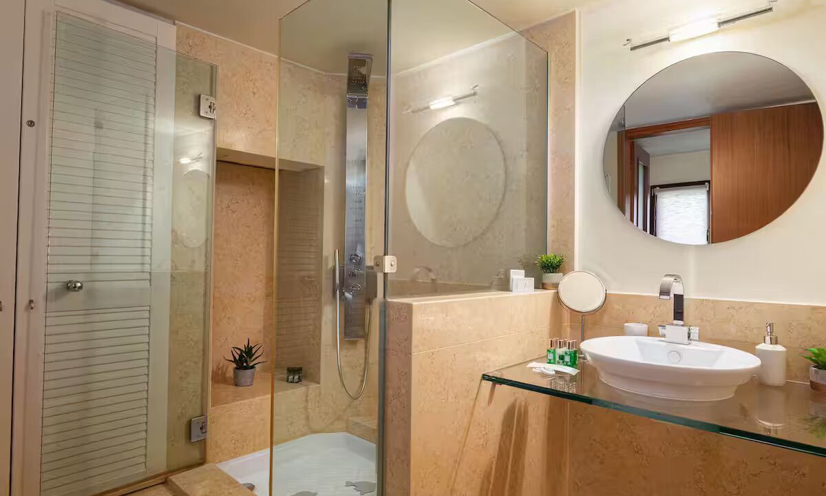 Photo of Bathroom in Anavyssos