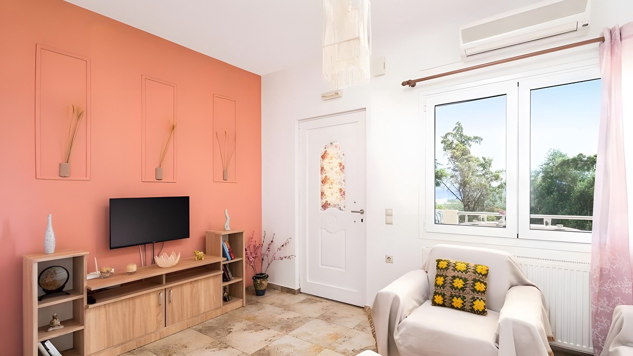 Photo of Livingroom in Goudhouros