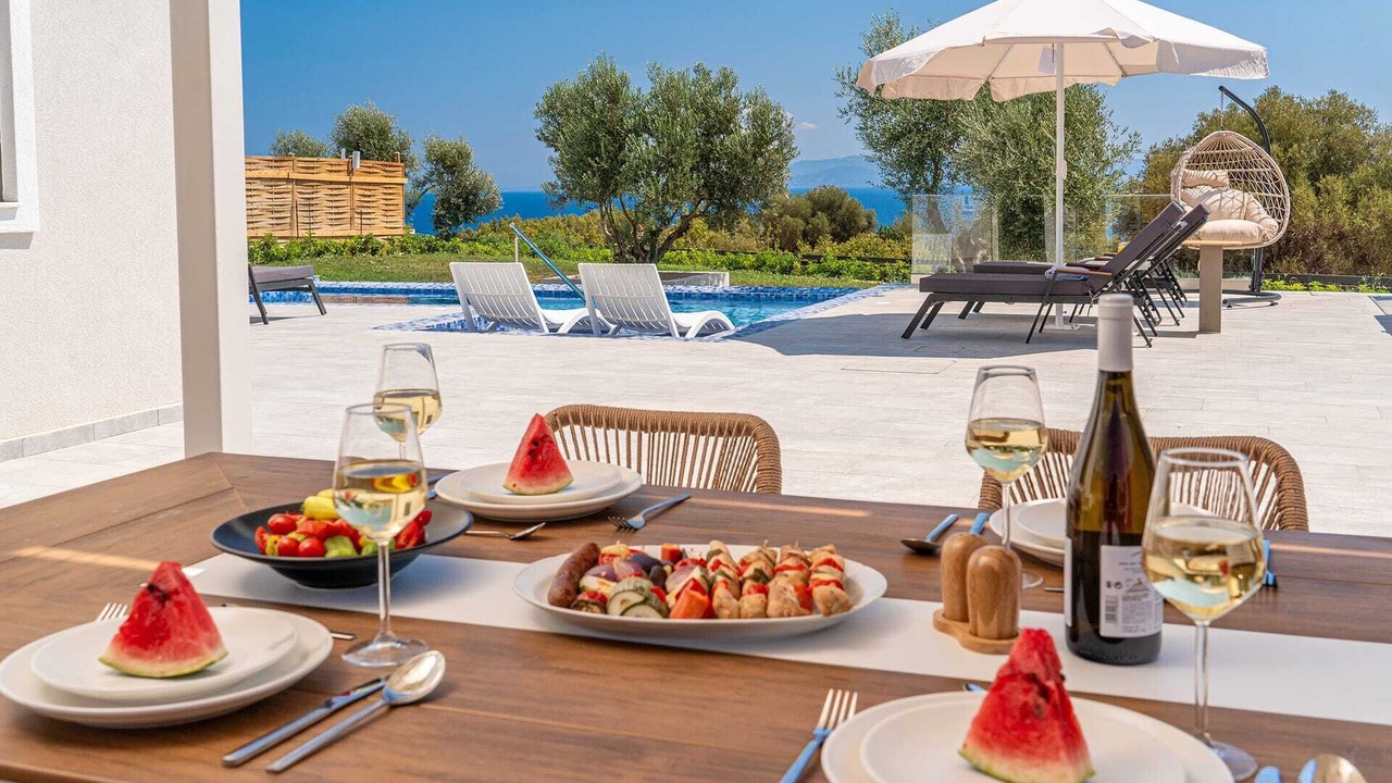 Photo of Outdoor in Karavados