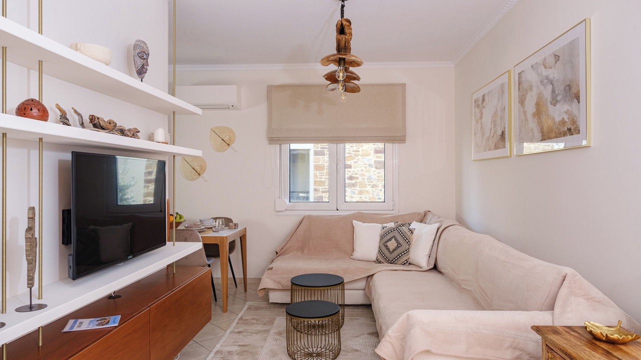 Photo of Livingroom in Chios