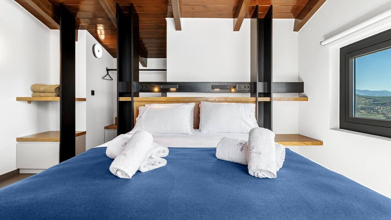 Photo of Bedroom in Platanias Town