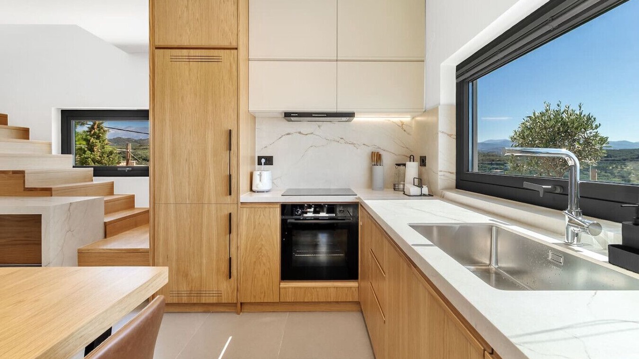 Photo of Kitchen in Platanias Town