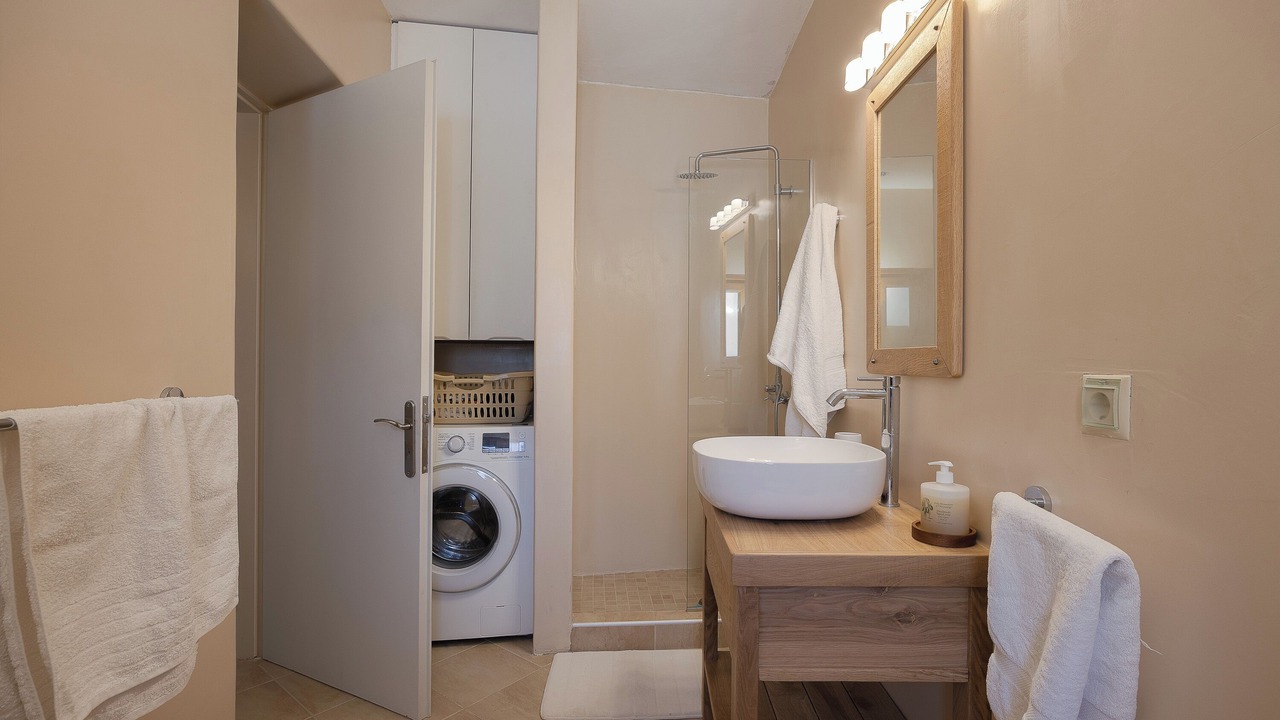 Photo of Bathroom in Chromonastiri