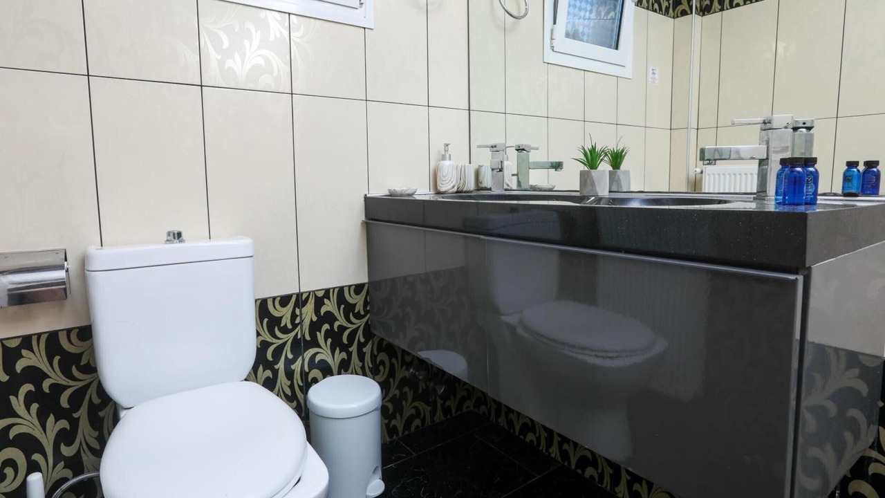 Photo of Bathroom in Tzavros
