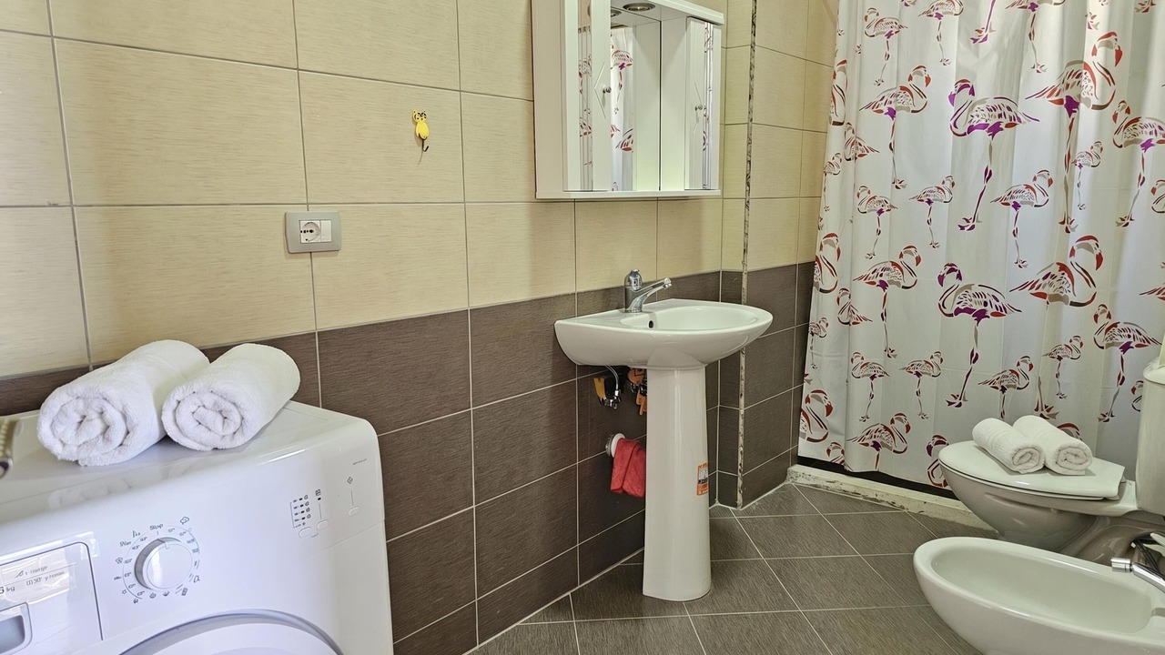 Photo of Bathroom in Orikum