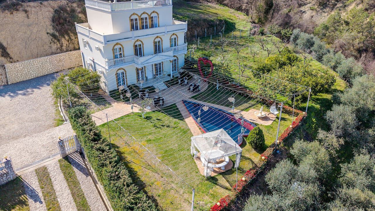 Photo of Outdoor in Qerek