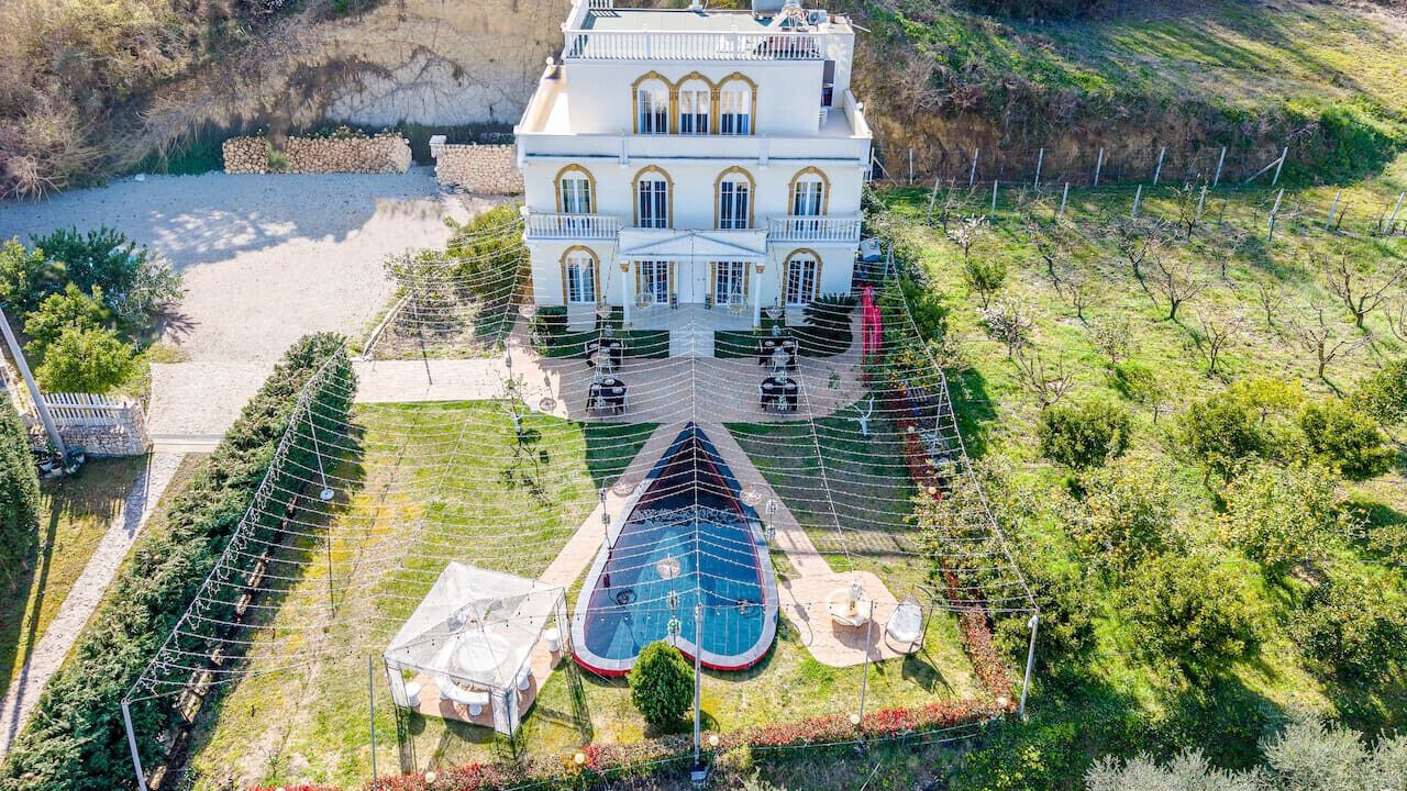 Photo of Outdoor in Qerek