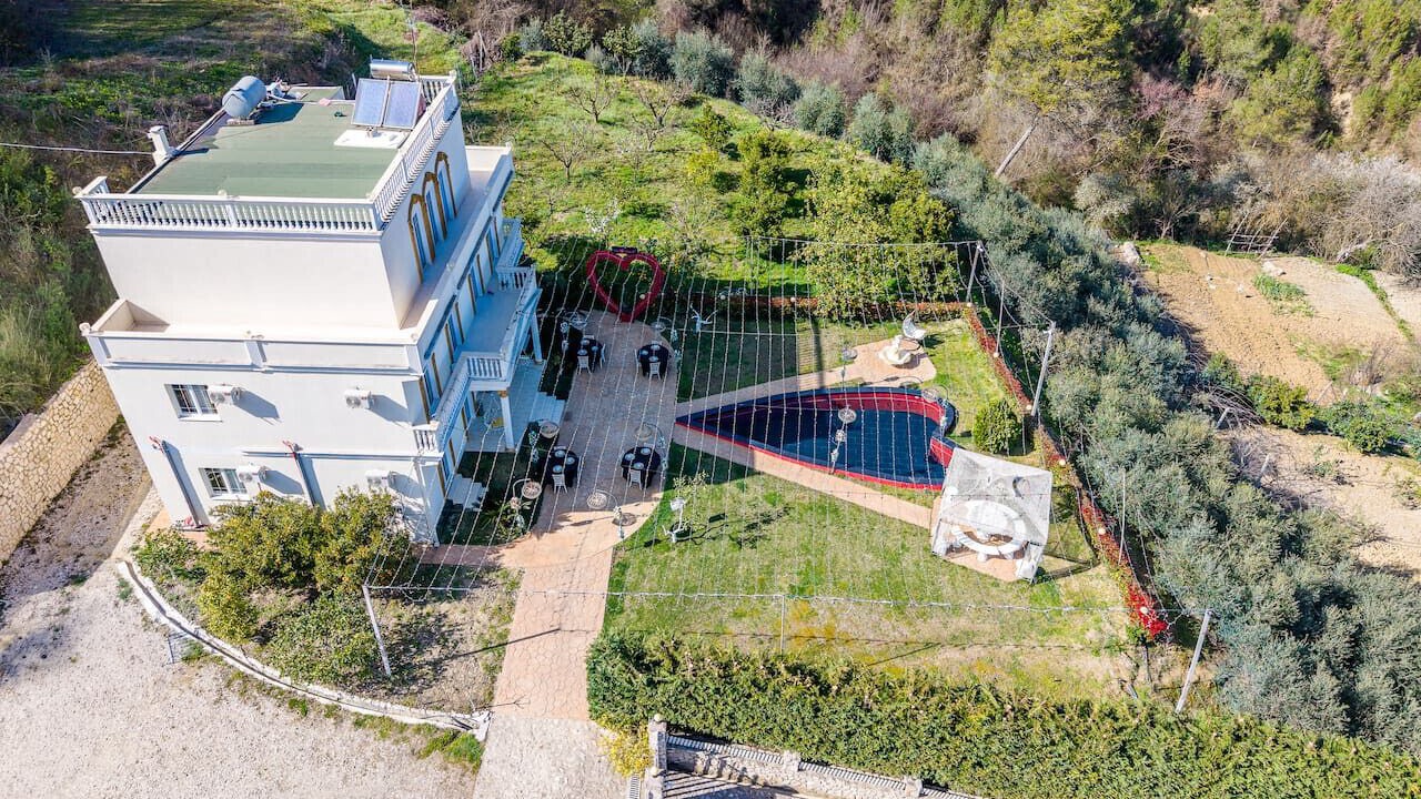 Photo of Outdoor in Qerek