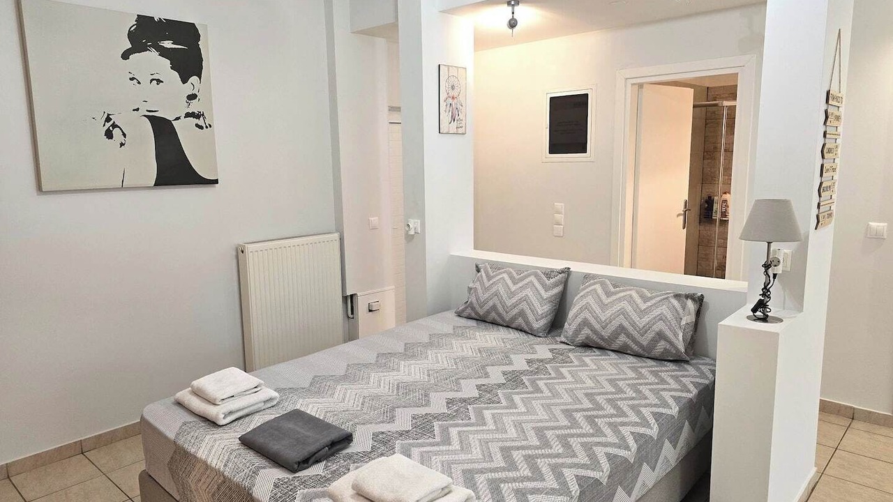 Photo of Bedroom in Marousi