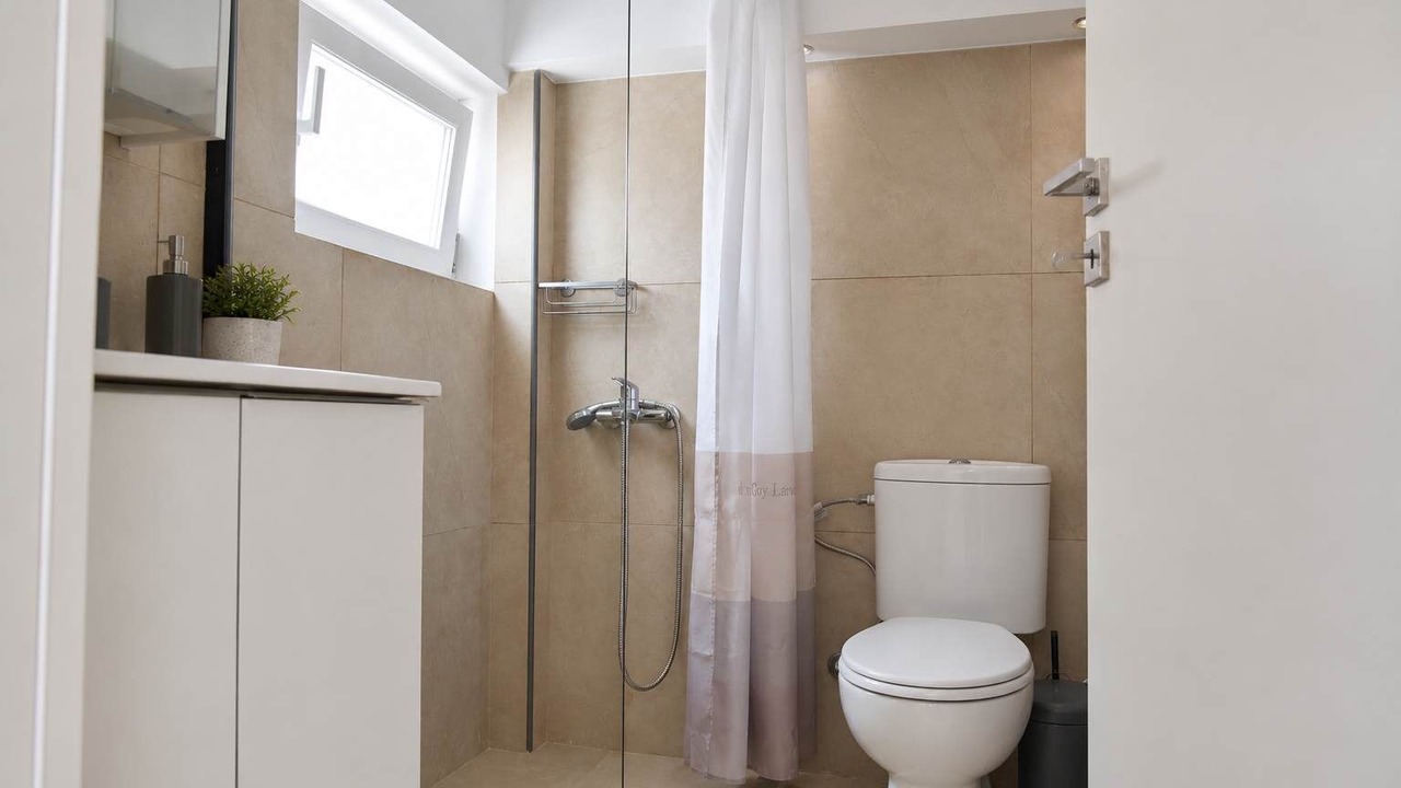 Photo of Bathroom in Kinosargous