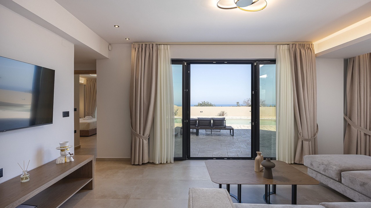 Photo of Livingroom in Panormos