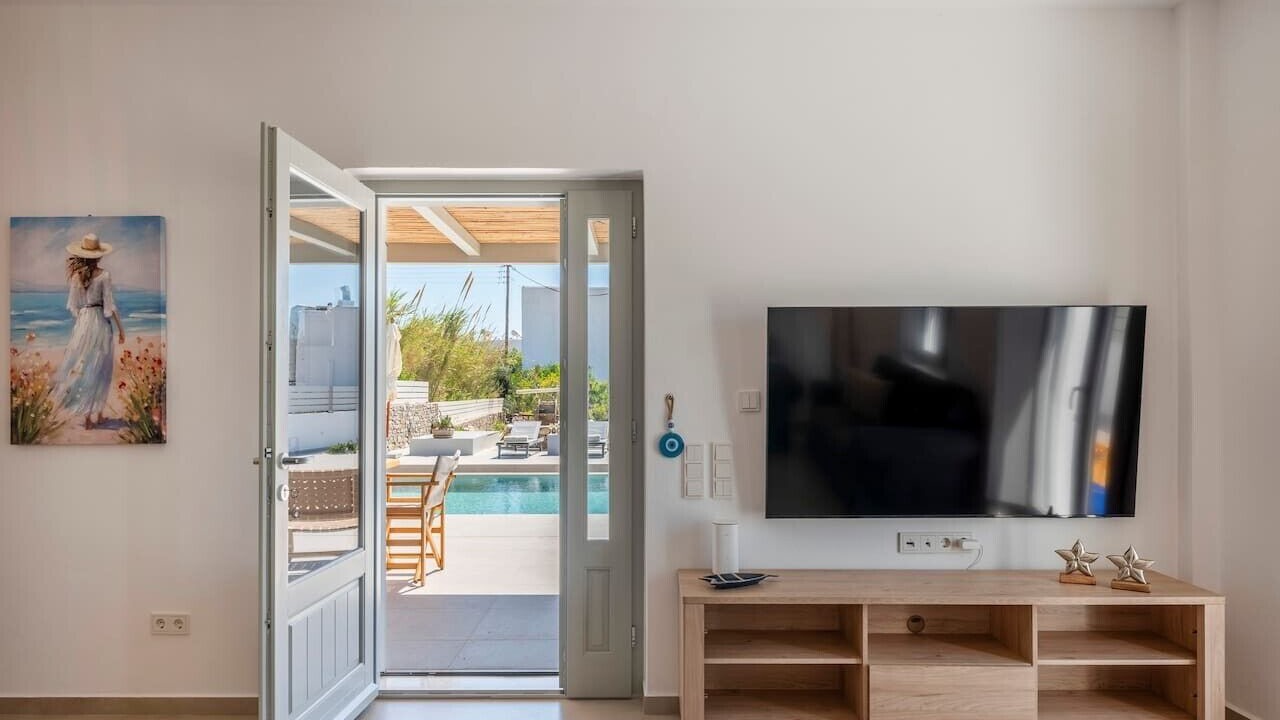 Photo of Livingroom in Logaras