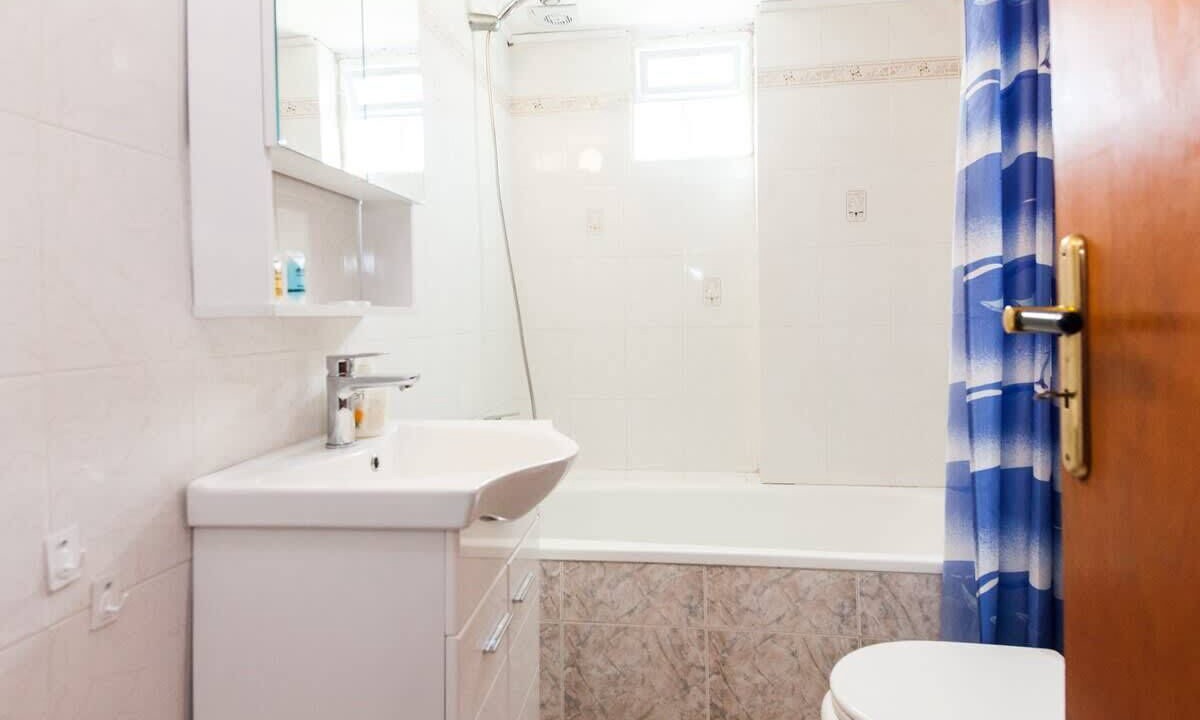Photo of Bathroom in Peiraiki