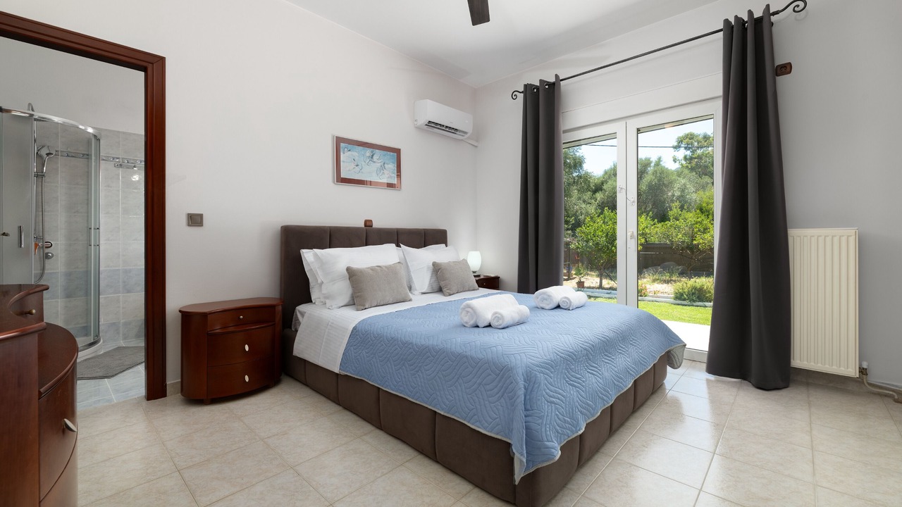 Photo of Bedroom in Ialyssos