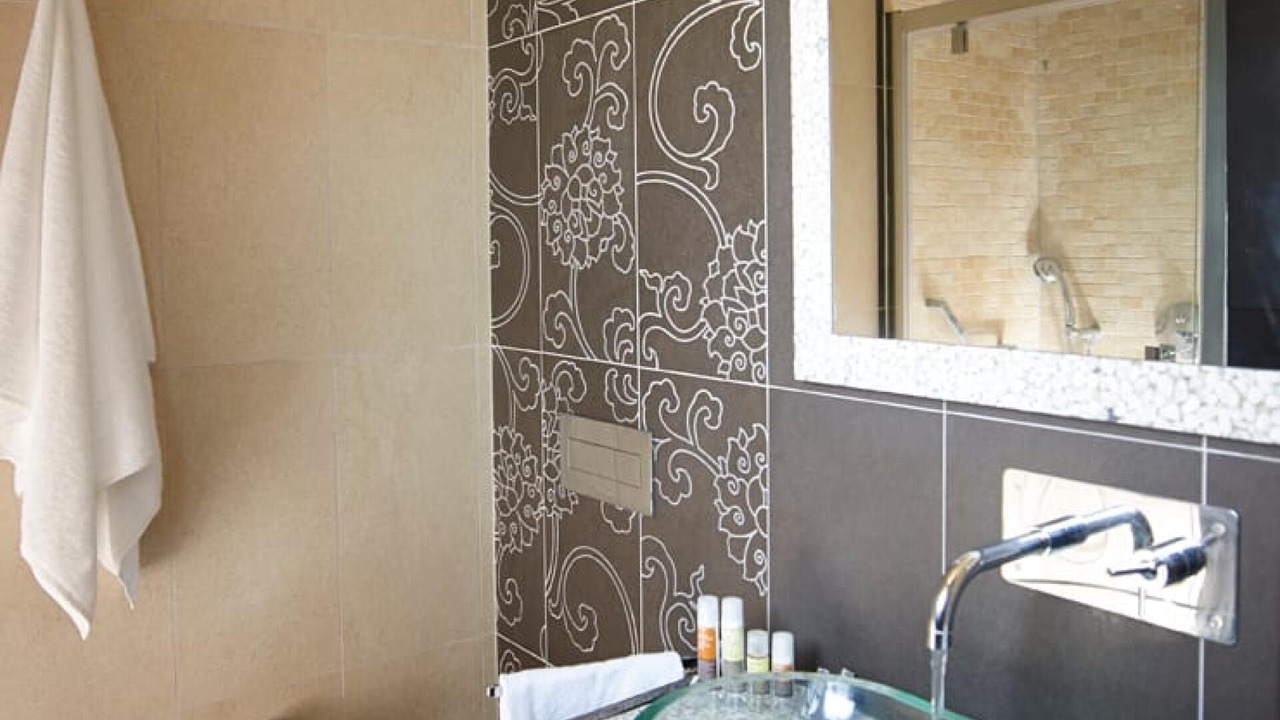 Photo of Bathroom in Rhodes Old Town