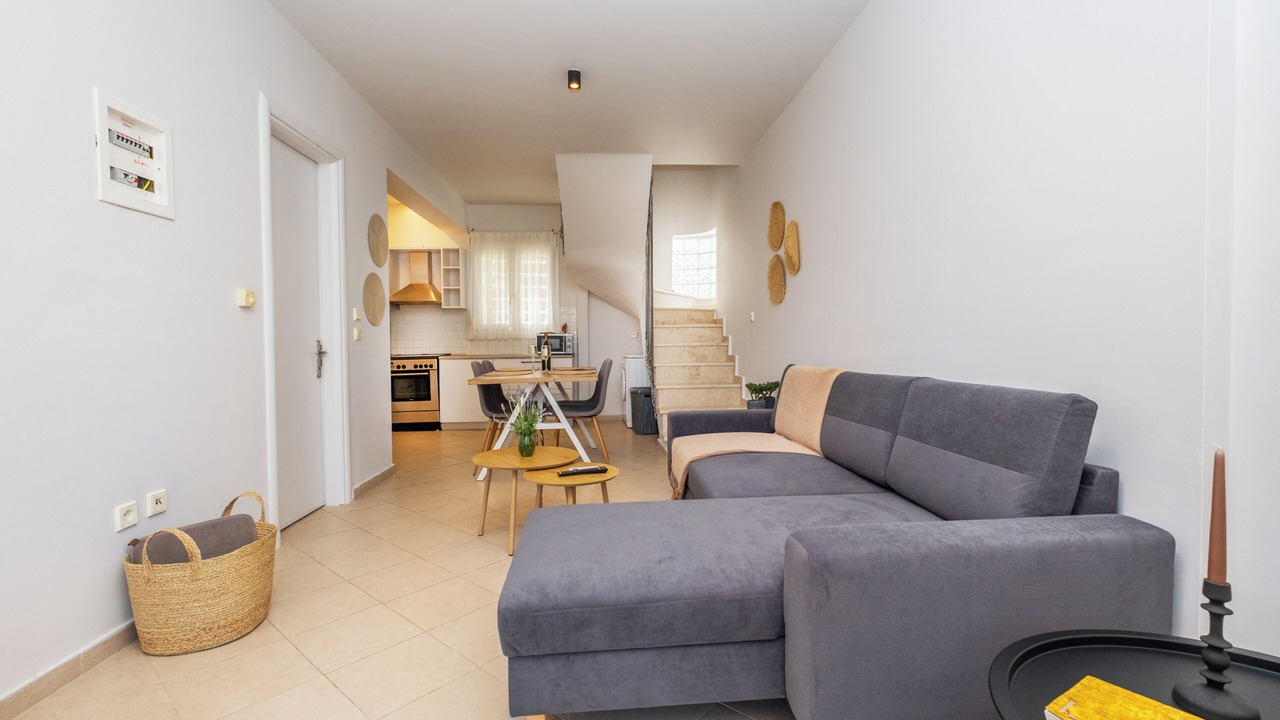 Photo of Livingroom in Polichrono