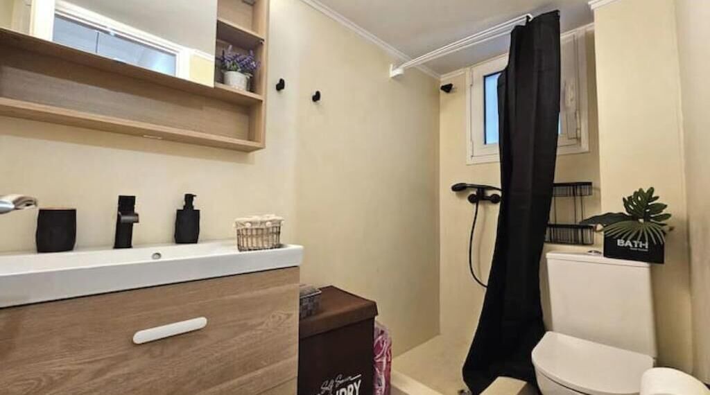 Photo of Bathroom in Khalandrion
