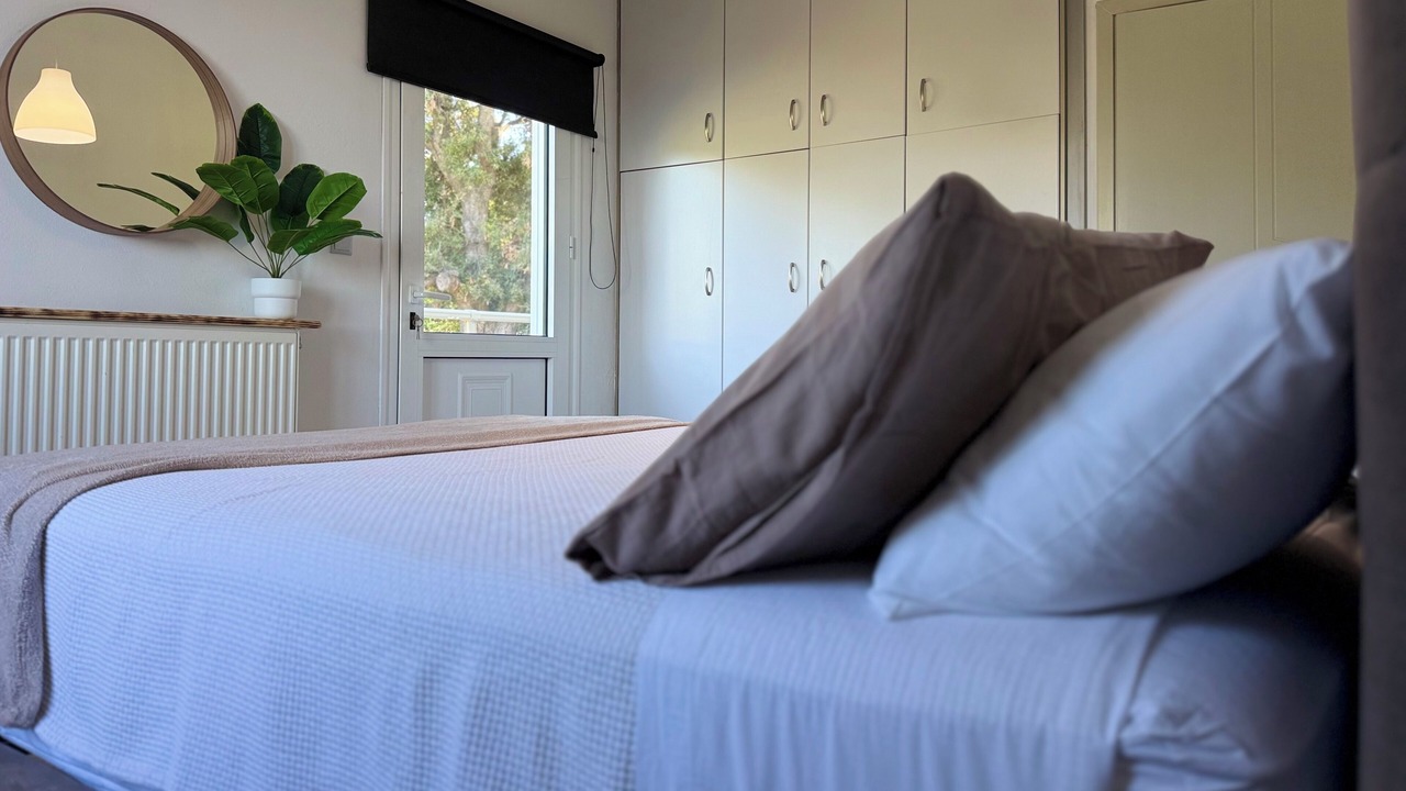 Photo of Bedroom in Armenistis