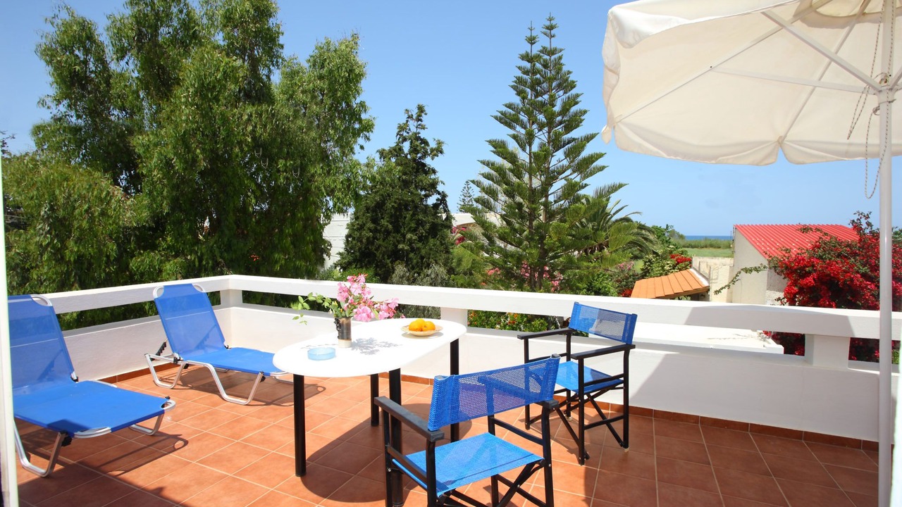 Photo of Outdoor in Platanes