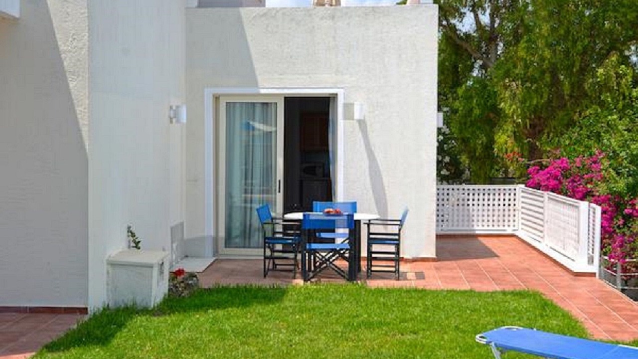Photo of Outdoor in Platanes