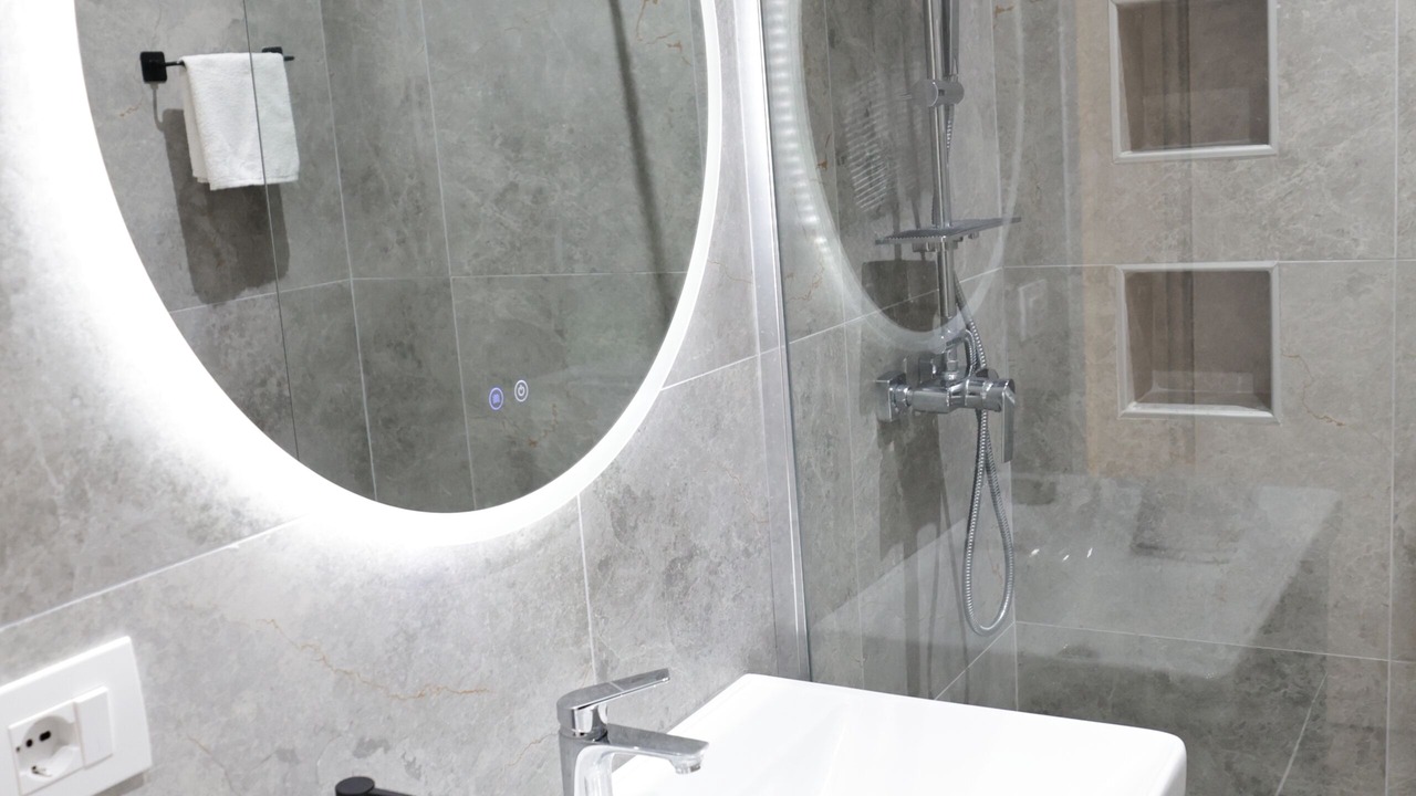 Photo of Bathroom in Golem