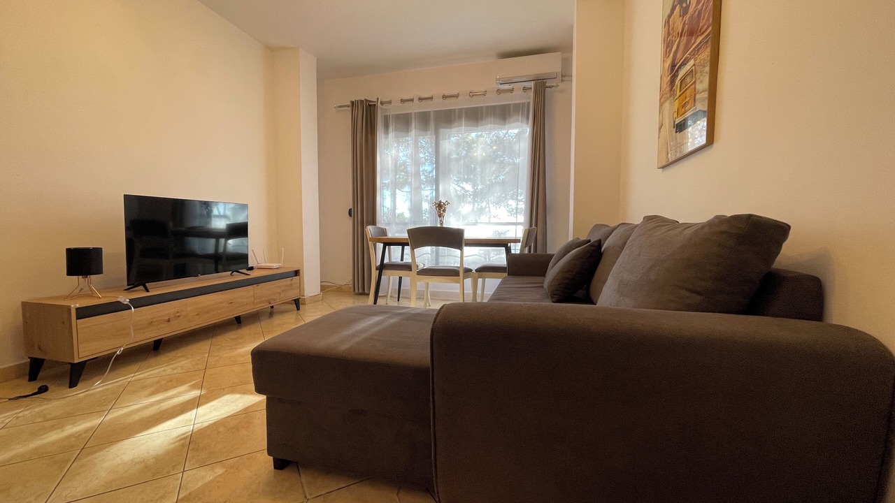 Photo of Livingroom in Golem