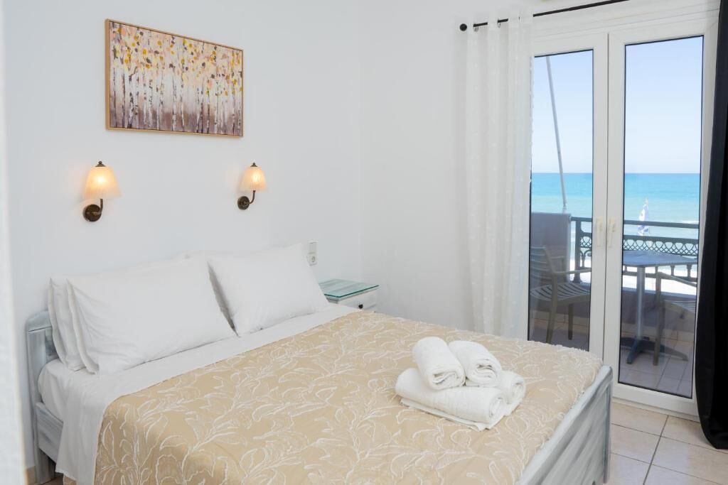 Photo of Bedroom in Neo Kalamaki