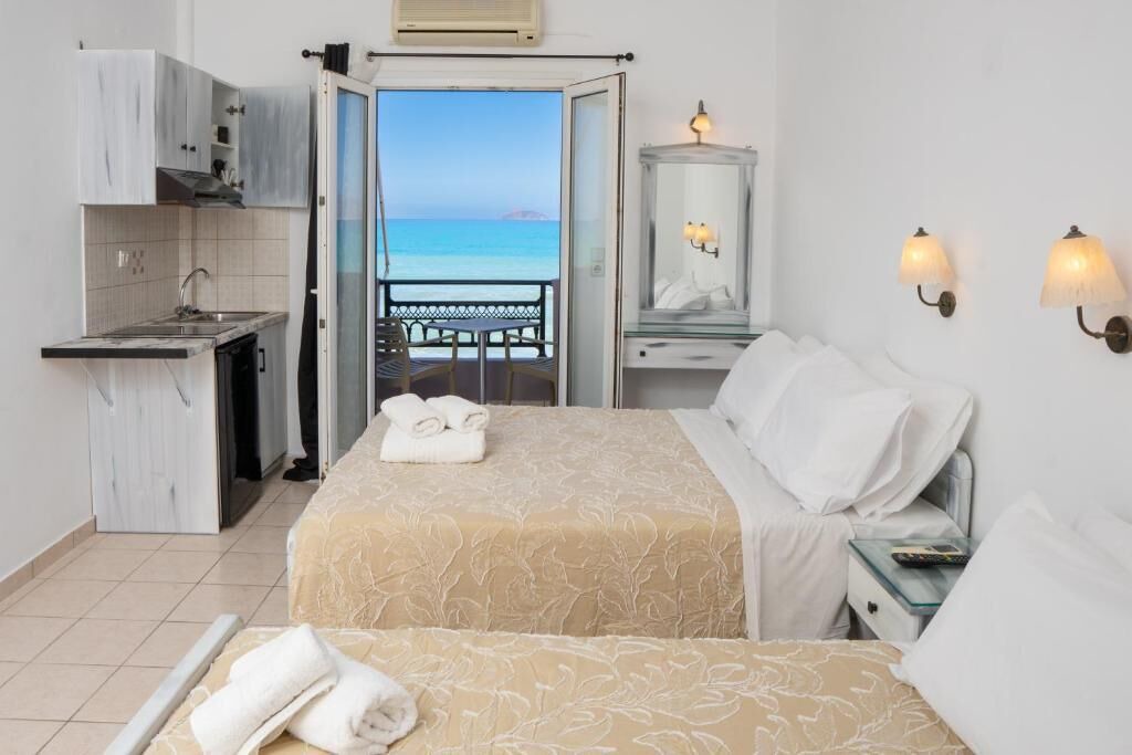 Photo of Bedroom in Neo Kalamaki