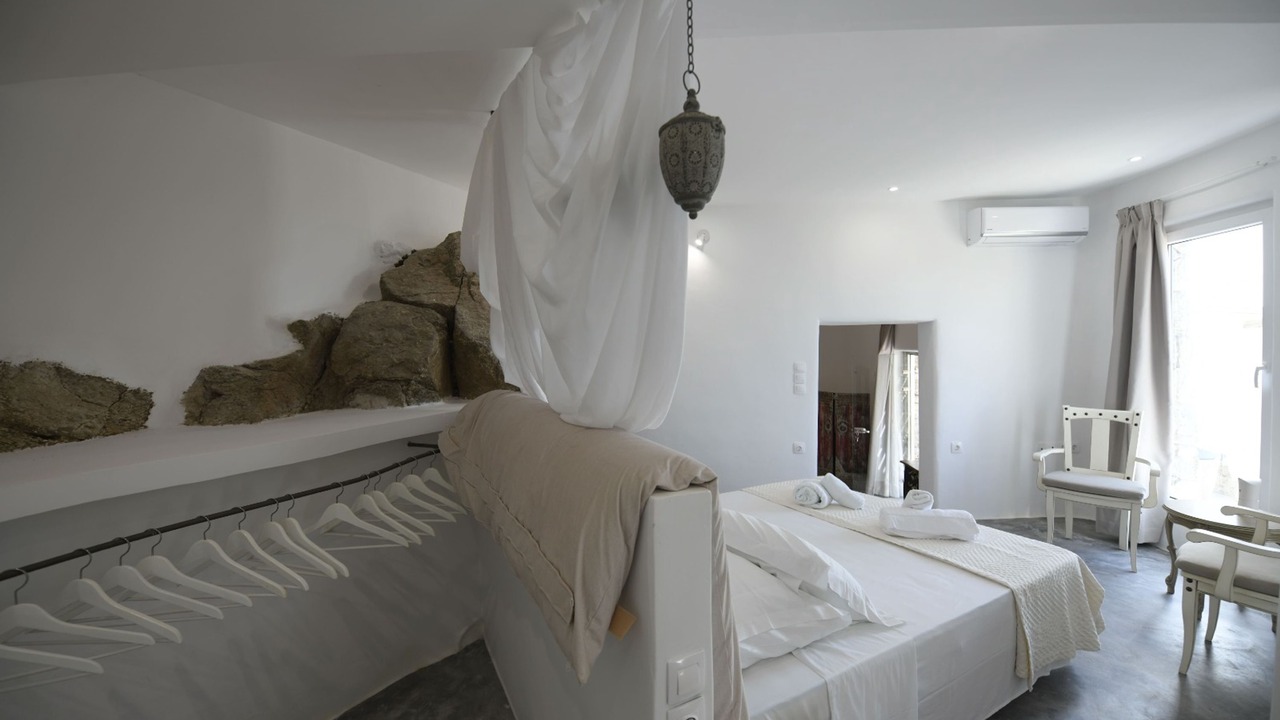 Photo of Bedroom in Plintri
