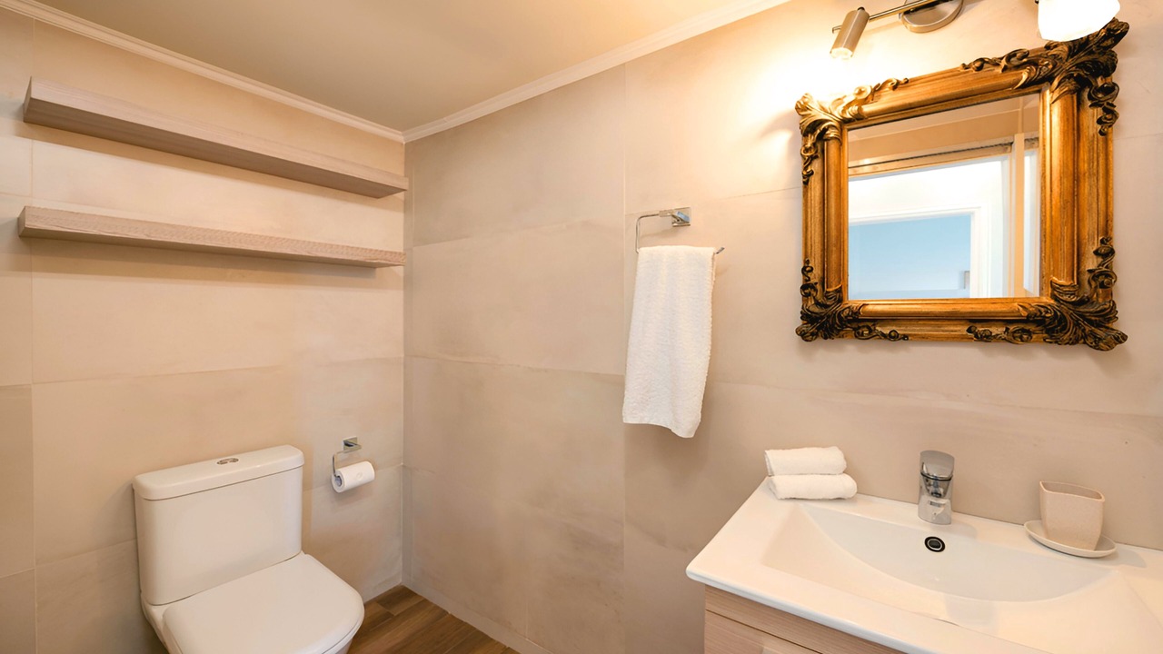 Photo of Bathroom in Pikris