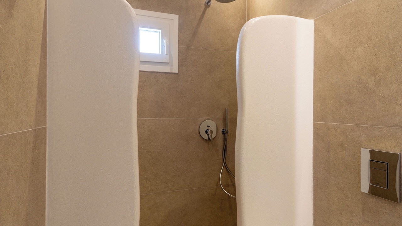 Photo of Bathroom in Perissa