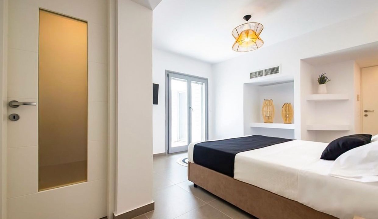 Photo of Bedroom in Paleopolis