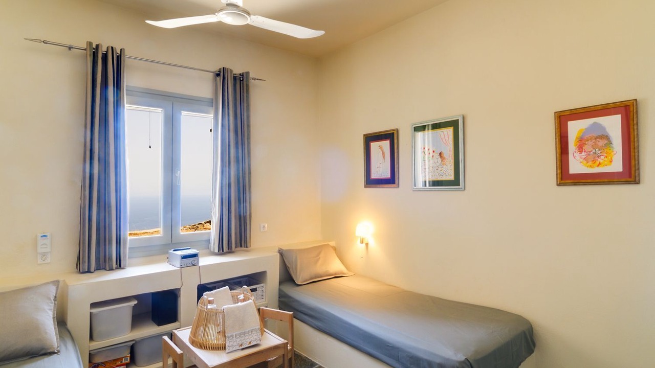 Photo of Bedroom in Kea