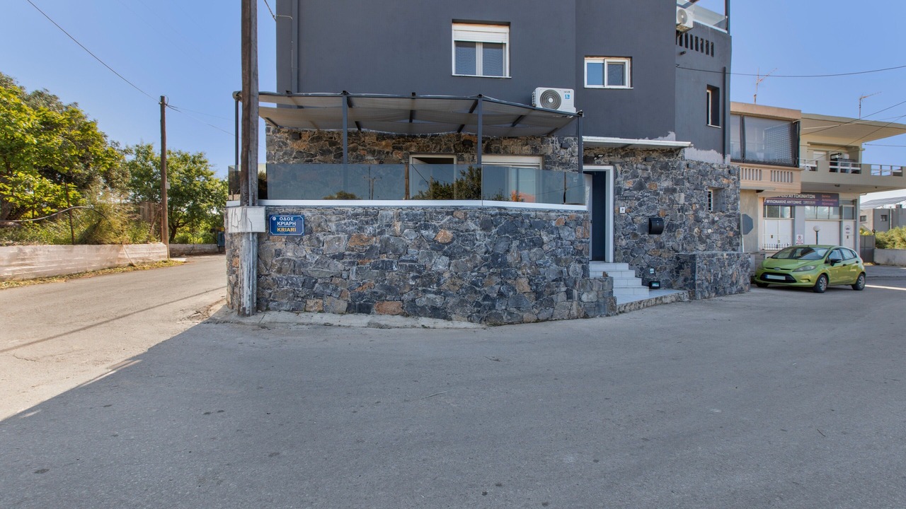 Photo of Outdoor in Perivolia