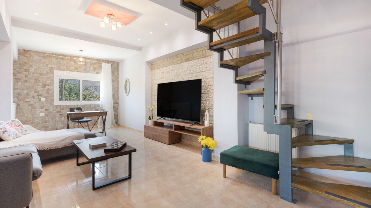 Photo of Livingroom in Perivolia