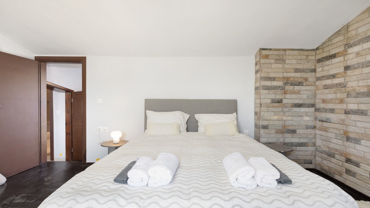Photo of Bedroom in Perivolia