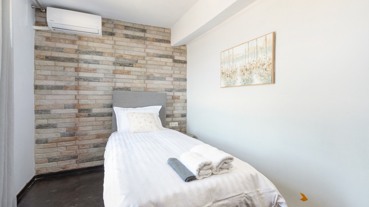 Photo of Bedroom in Perivolia