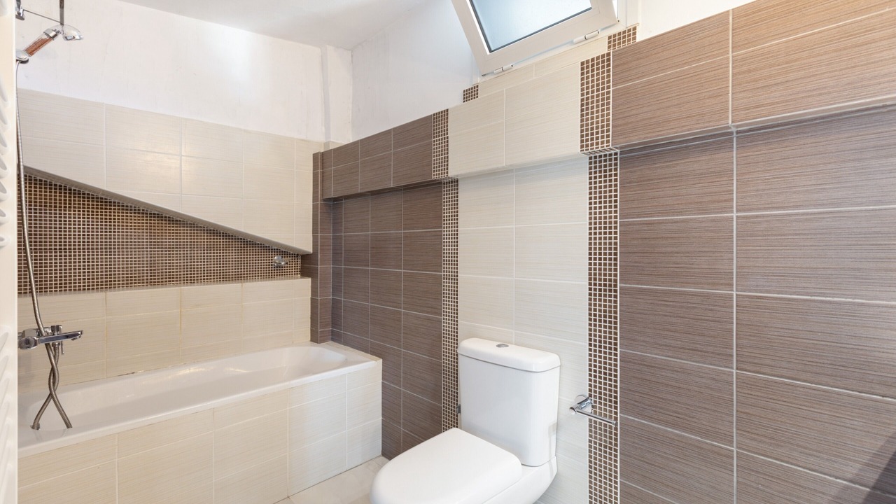 Photo of Bathroom in Perivolia