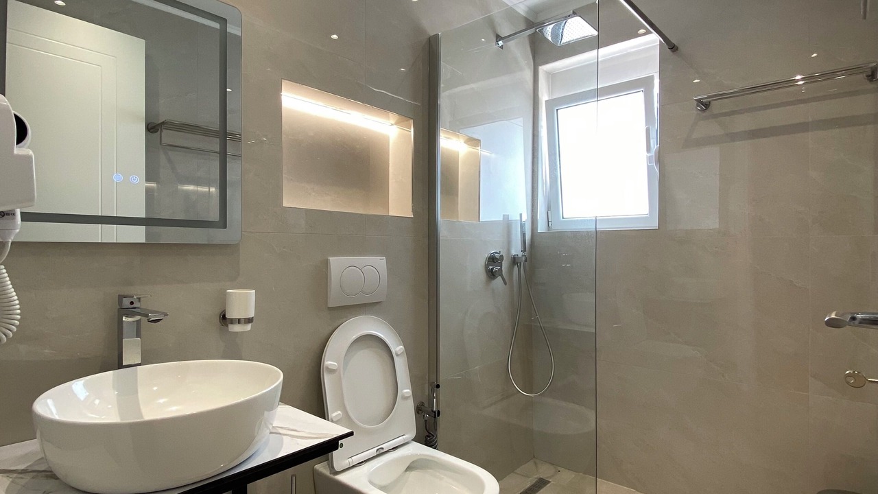 Photo of Bathroom in Aliko