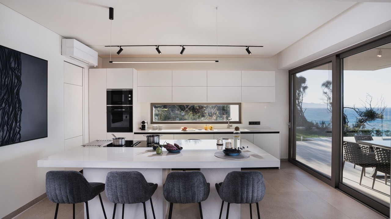 Photo of Kitchen in Tsilivi