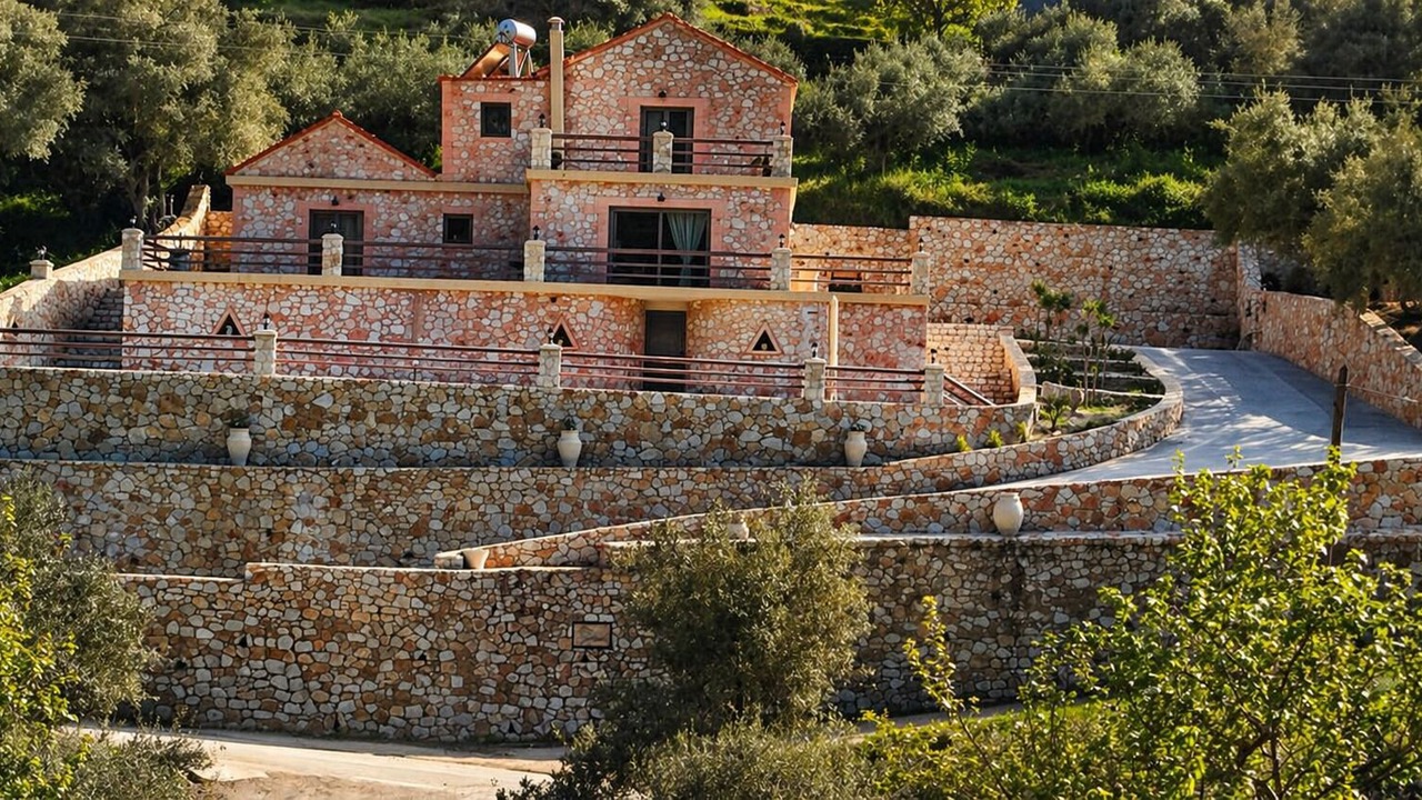 Photo of Outdoor in Maraveliana