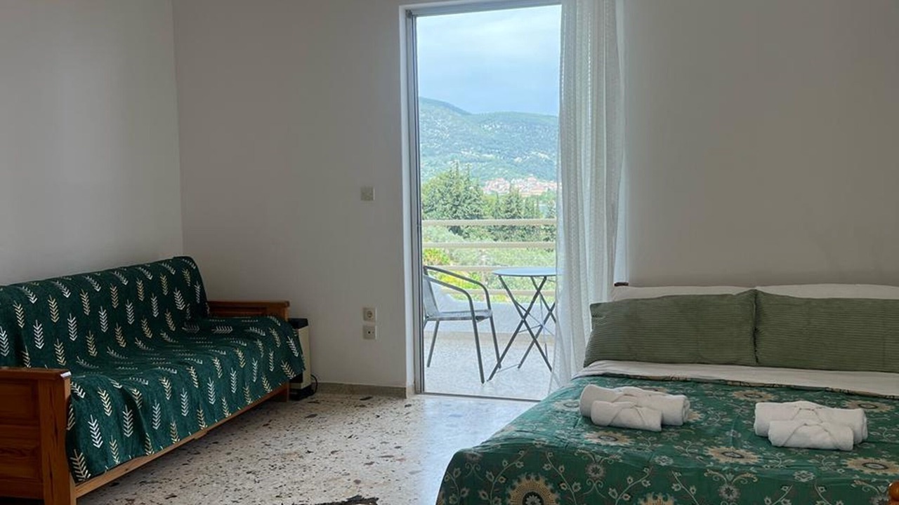 Photo of Bedroom in Melissopetra