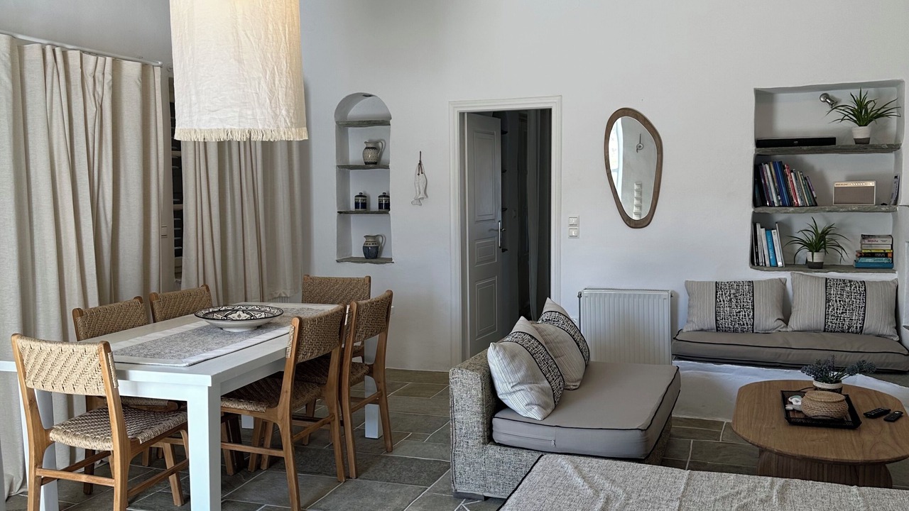 Photo of Livingroom in Platis Gialos
