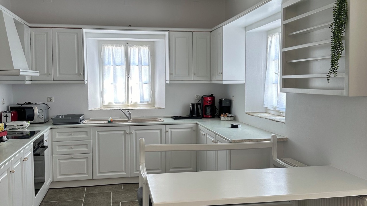Photo of Kitchen in Platis Gialos