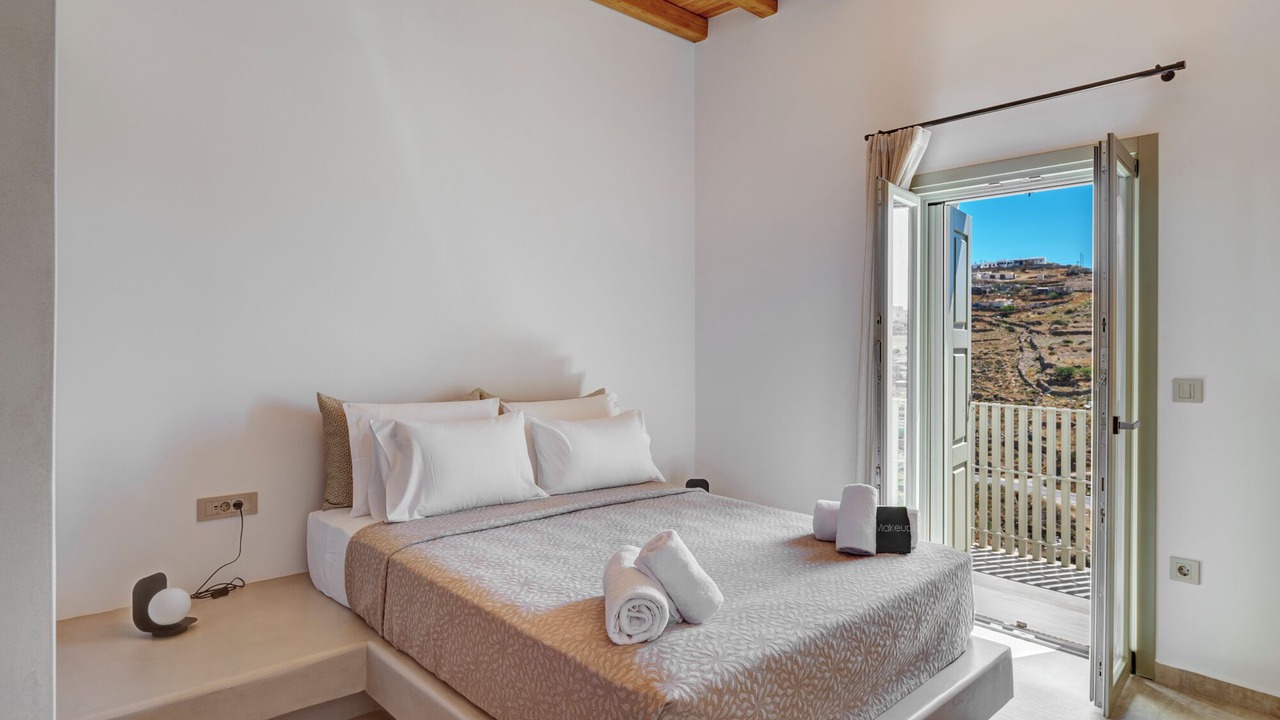 Photo of Bedroom in Ano Siros