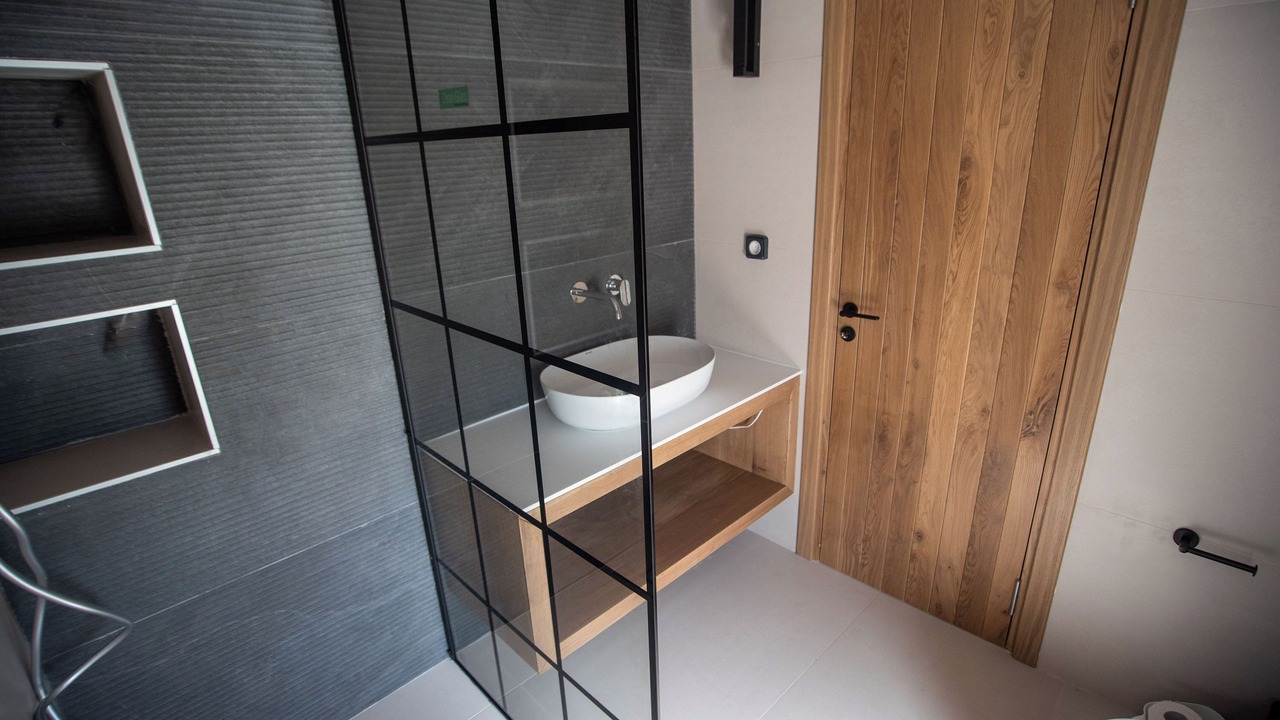 Photo of Bathroom in Alykes